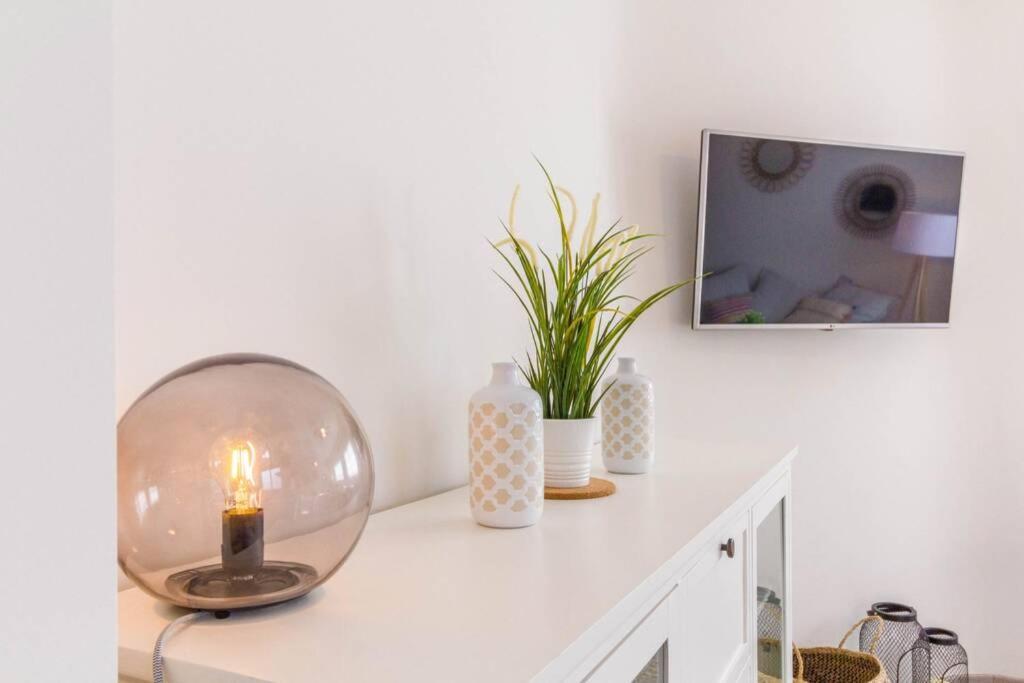Cosy & Downtown Flat Valencia. 아파트 외부 사진